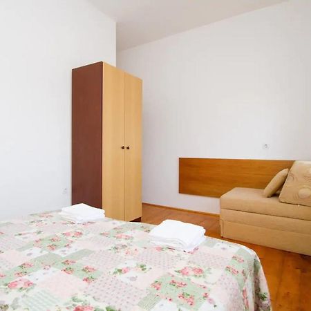 פורץ Laura'S Apartment מראה חיצוני תמונה