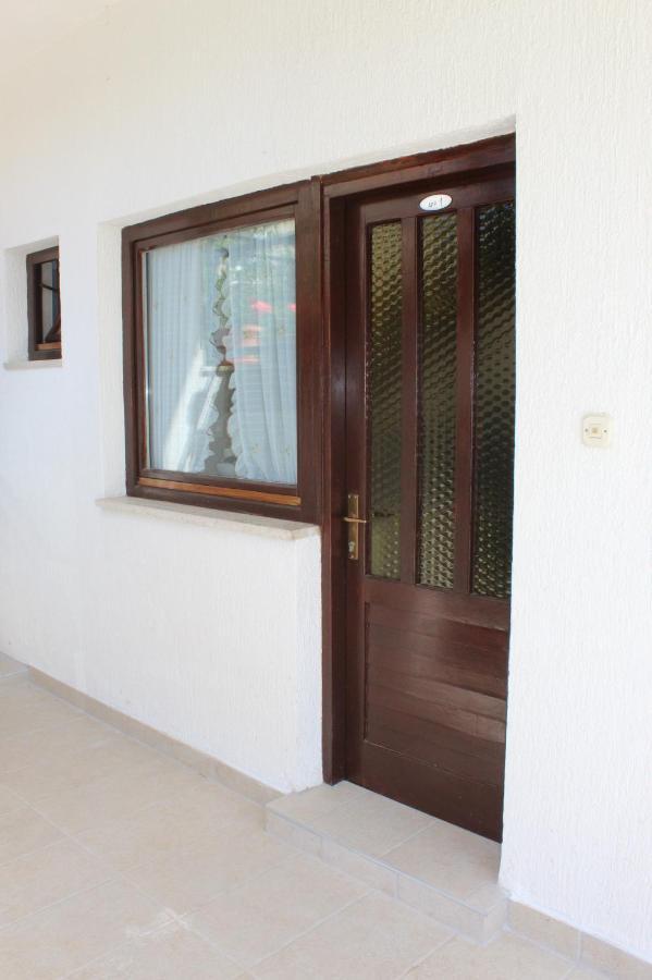 פורץ Laura'S Apartment מראה חיצוני תמונה
