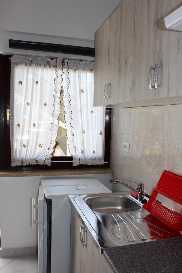 פורץ Laura'S Apartment מראה חיצוני תמונה